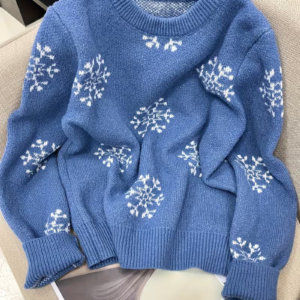 Korean-Style Round-Neck Pullover Sweater for Women